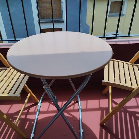 Luminoso, Centrico Y Silencioso Apartamento Jaca Dış mekan fotoğraf